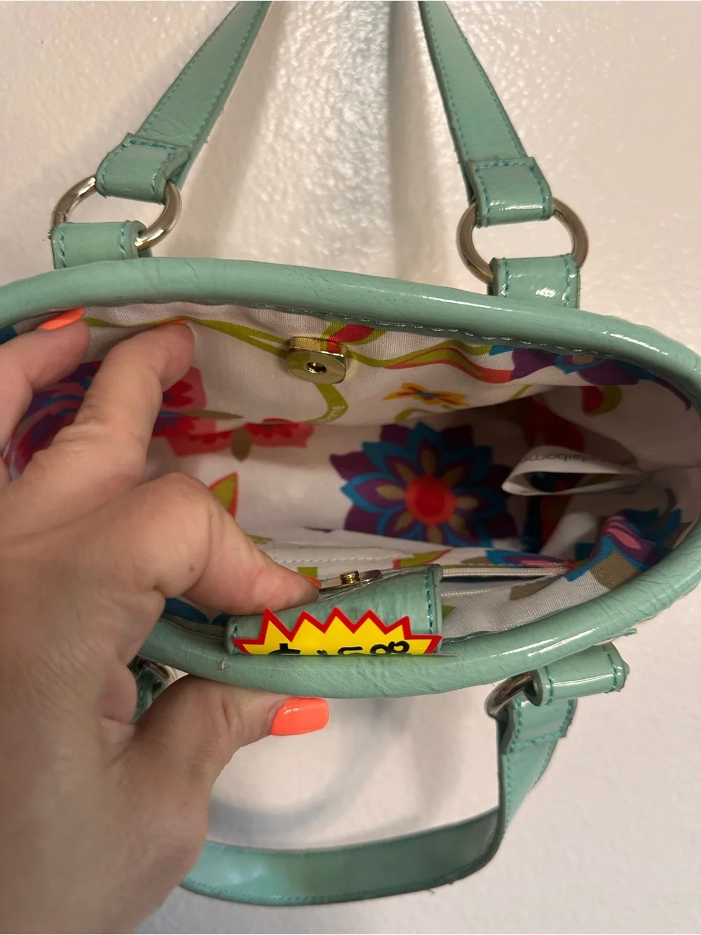 Liz Claiborne Straw Tote with Mint Green Trim